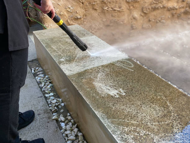 Why Choose Our Certified Pressure Washing Experts for Your Project Needs in Baldwin, NY?